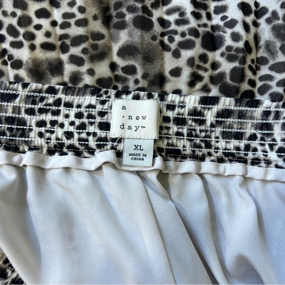 Target A New Day Abstract Dot Print Pleated MIDI Length Skirt Size XL - Picture 6 of 9